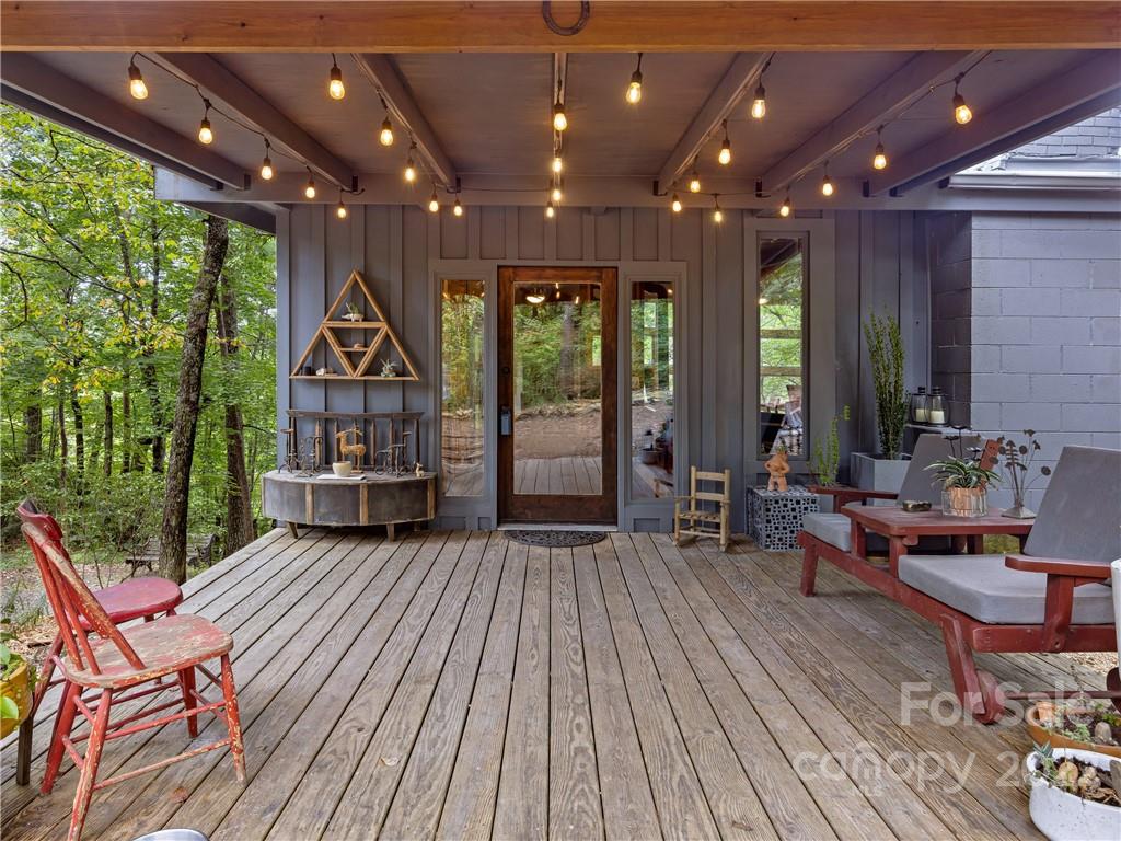 547 Round Mountain Road Brevard, NC 28712 - Photo 16 of 38 Gallery Image 16