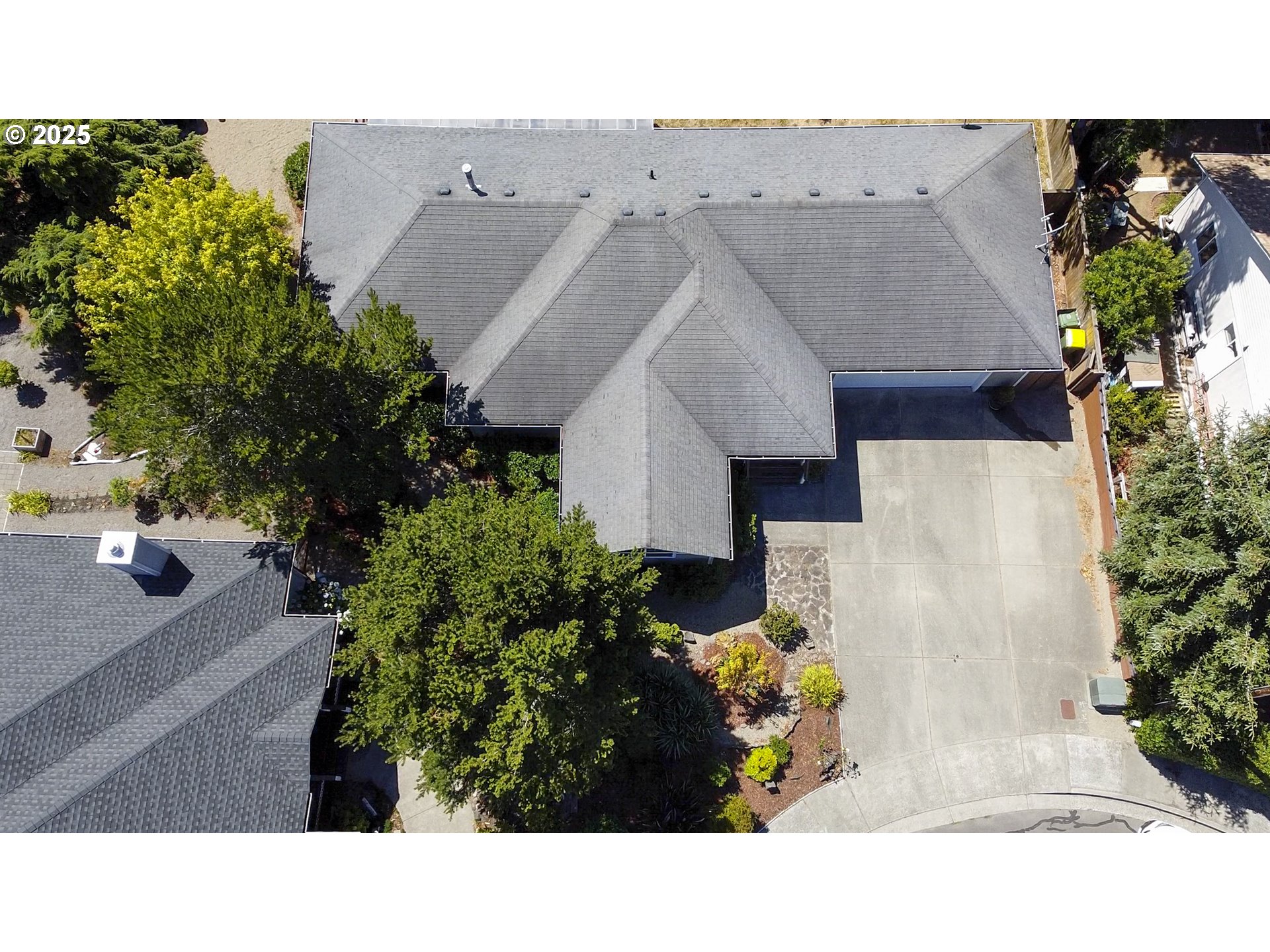 1522 Myrtle Loop Florence, OR 97439 - Photo 6 of 43 Gallery Image 6