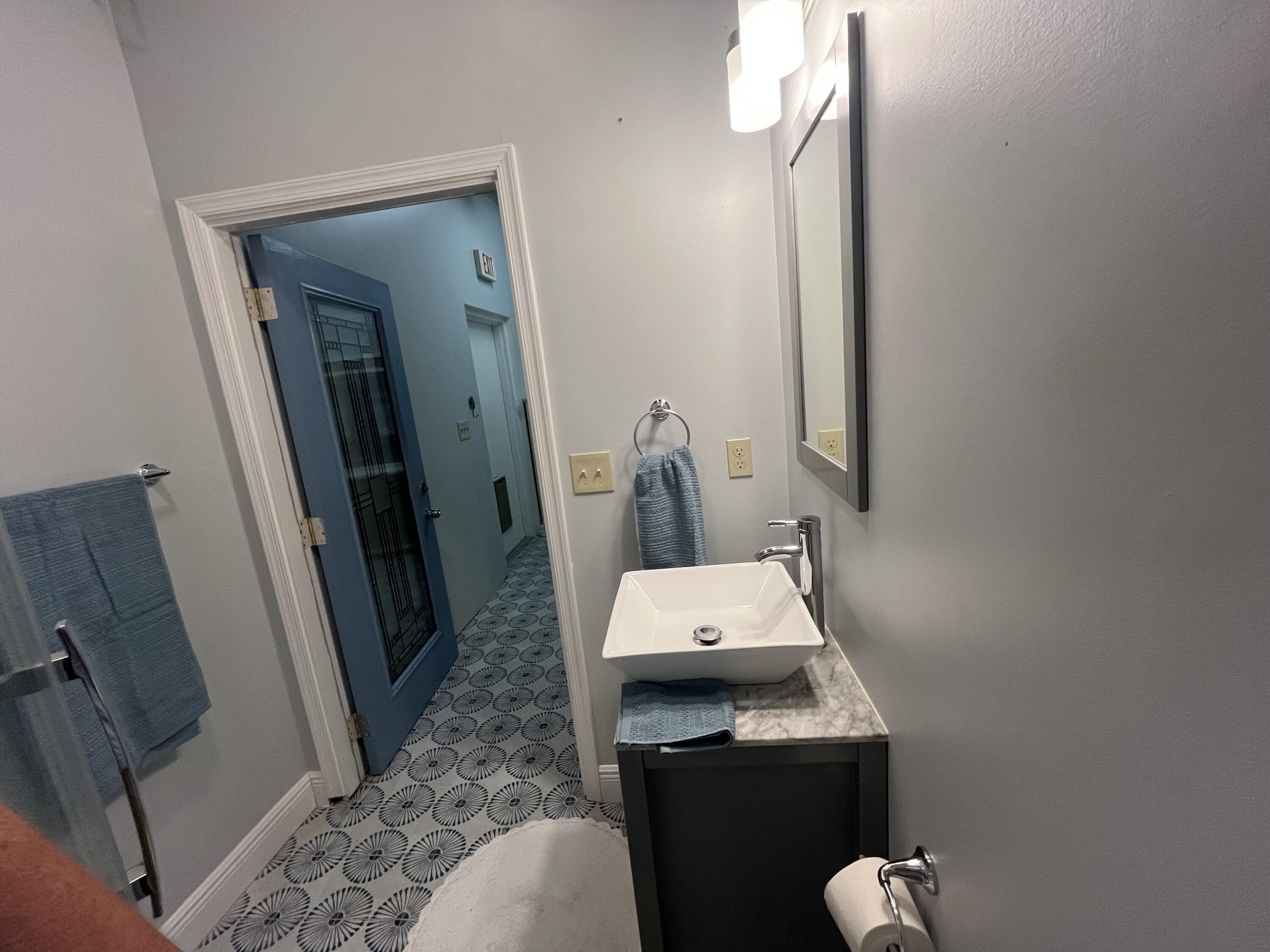 112 Mayfield Road, Unit A Lantana, FL 33462 - Photo 15 of 23 IMG_0893