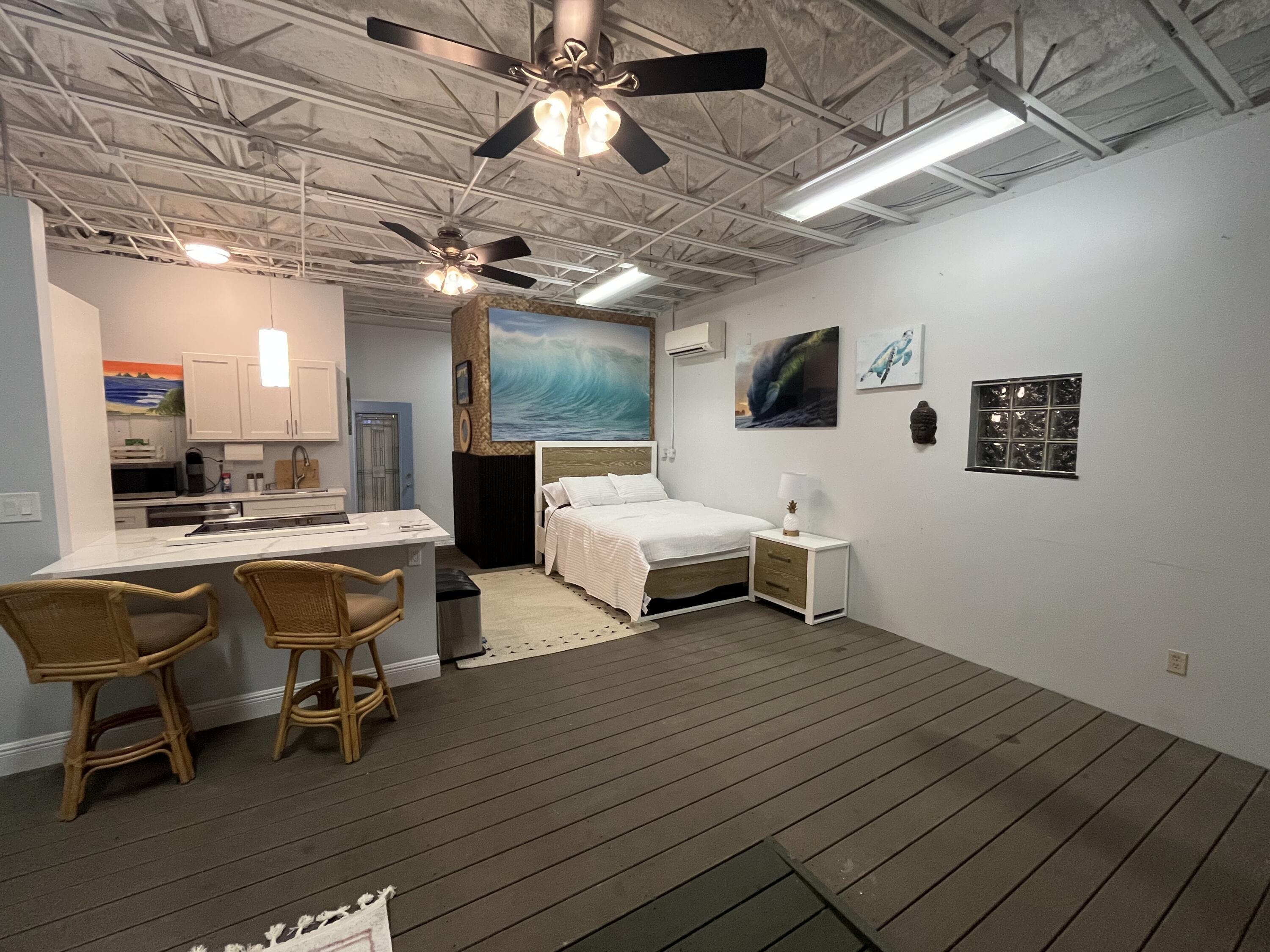 112 Mayfield Road, Unit A Lantana, FL 33462 - Photo 5 of 23 IMG_0883