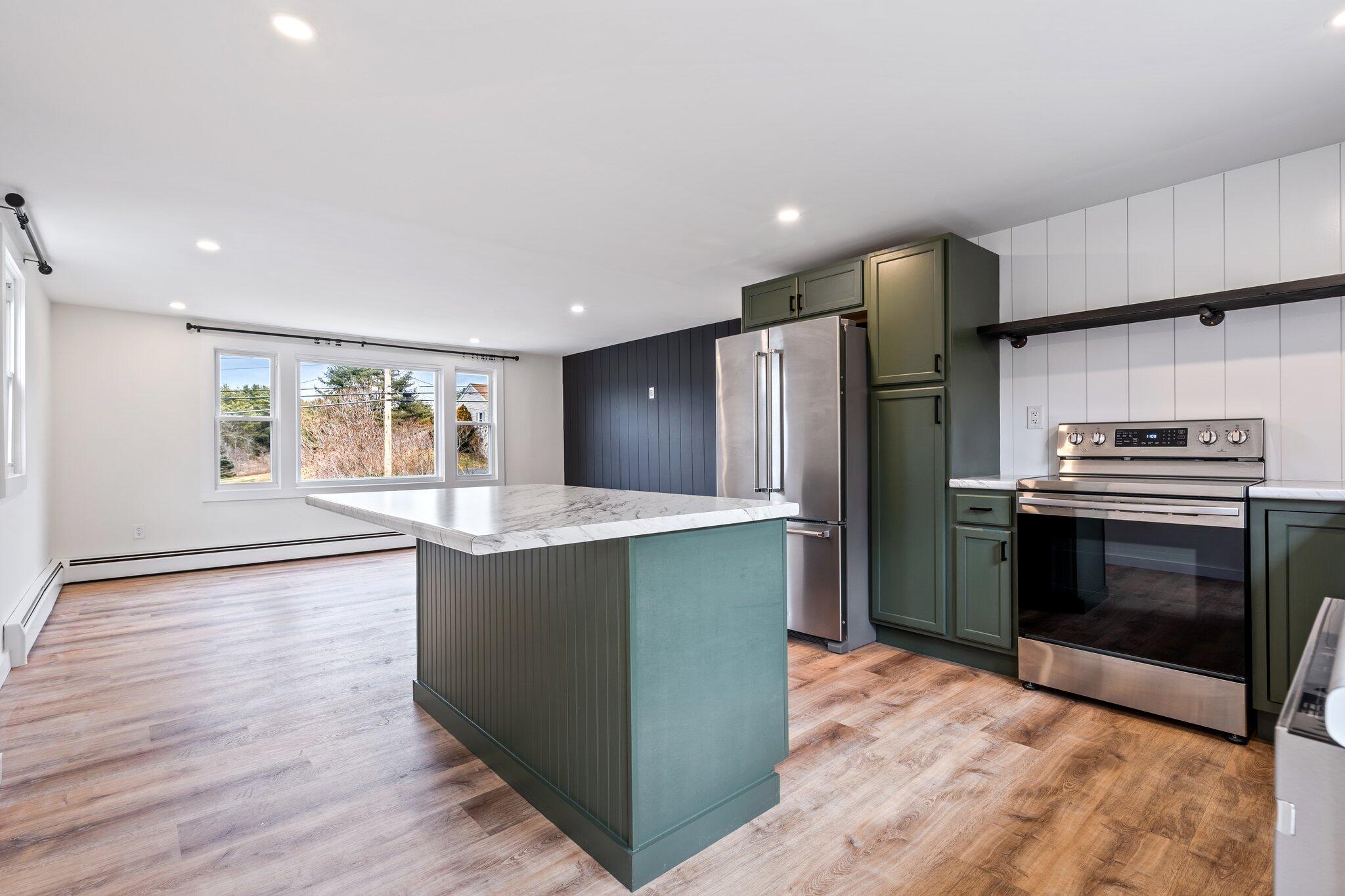 28 Broadturn Road Scarborough, ME 04074 - Photo 14 of 62 16-web-or-mls-DSC07371
