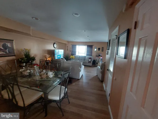 $2,500 | 1110 Sheffield Court, Bensalem, PA 19020