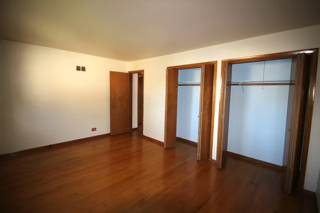 $2,750 | 651 North Kenilworth Avenue, Elmhurst, IL 60126