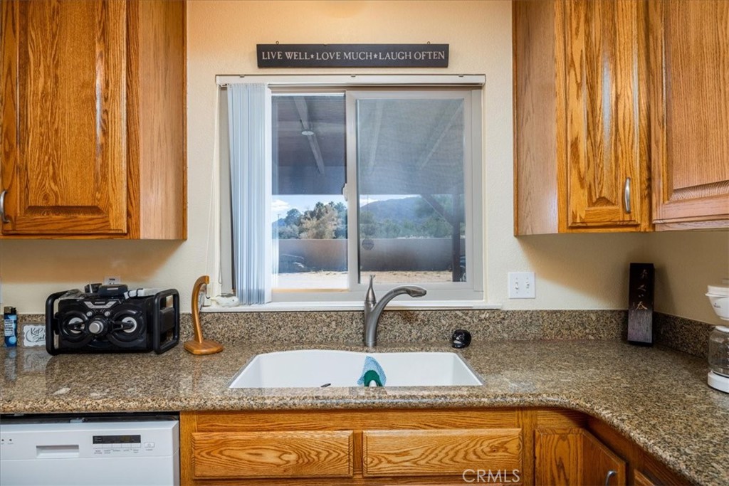 73255 2 Mile Road Twentynine Palms, CA 92277 - Photo 12 of 51