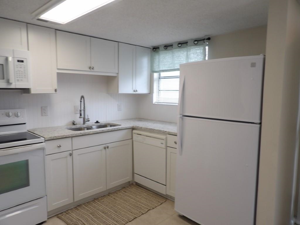 6703 Jefferson Place, Unit A4 Myrtle Beach, SC 29572 - Photo 3 of 19