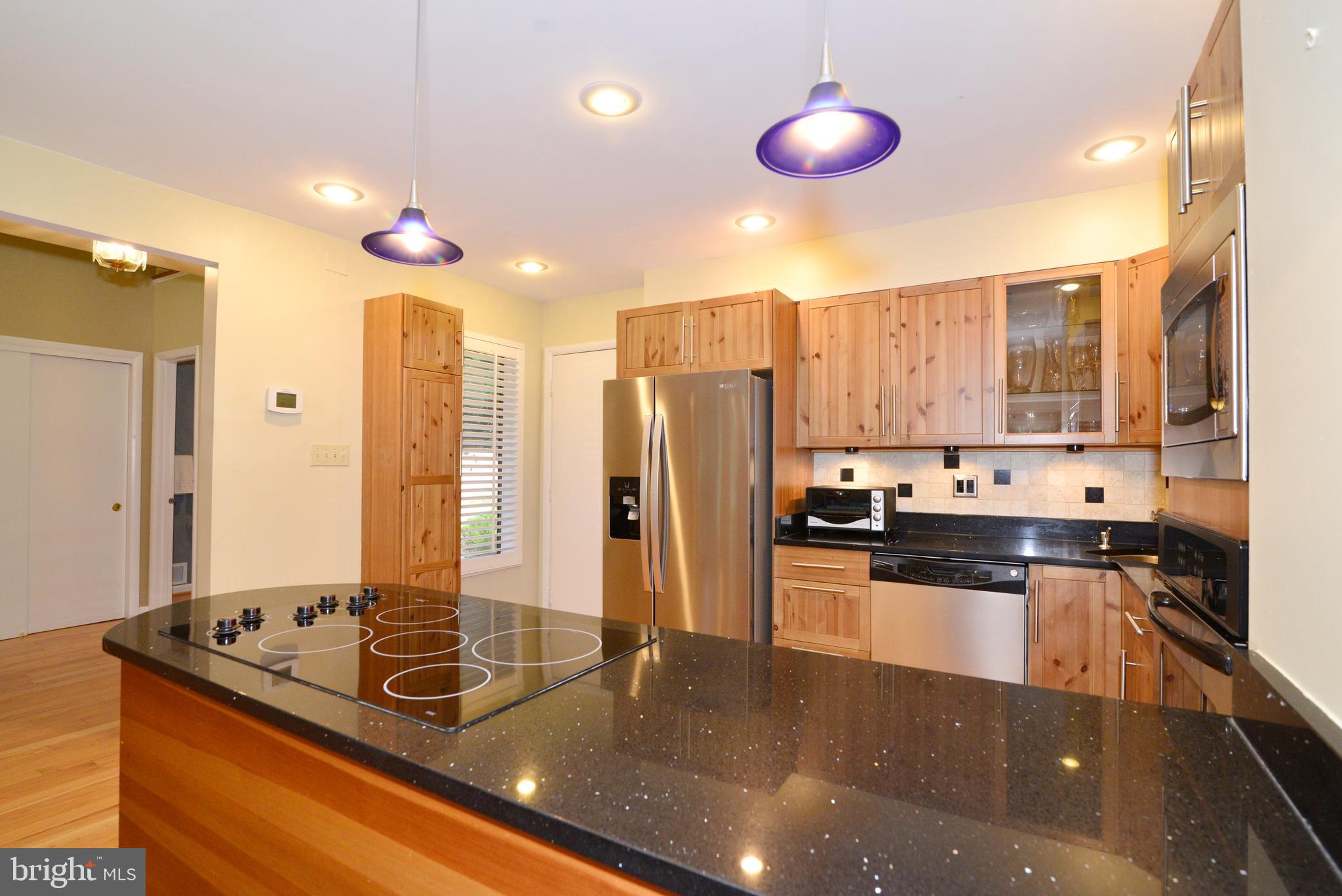 2268 Cedar Cove Court Reston, VA 20191 - Photo 7 of 41 The kitchen has stainless steel appliances, too!