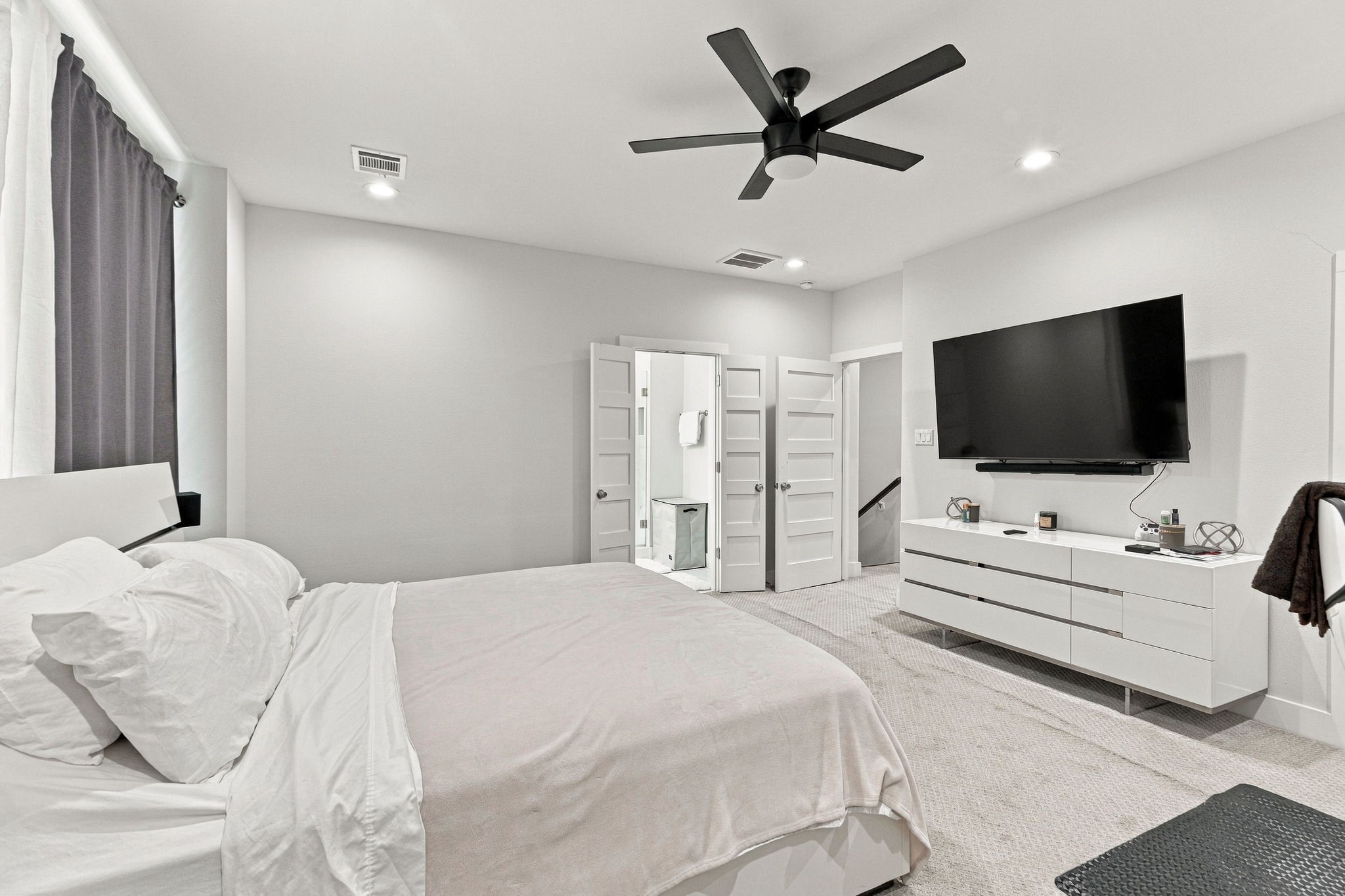 2312 Campbell Road, Unit D Houston, TX 77080 - Photo 21 of 30 Gallery Image 21