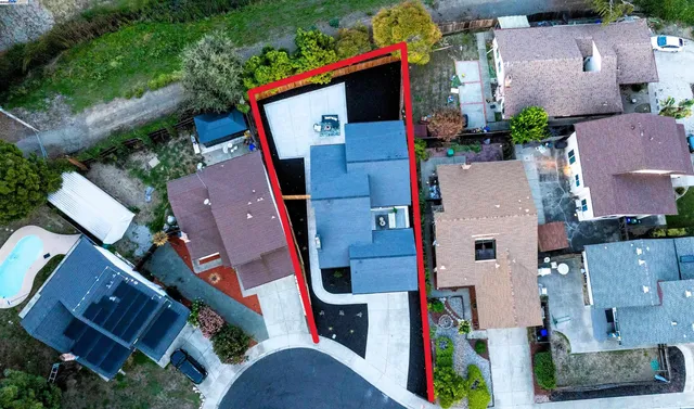 $850,000 | 713 Sandy Brook Court, Rodeo, CA 94572