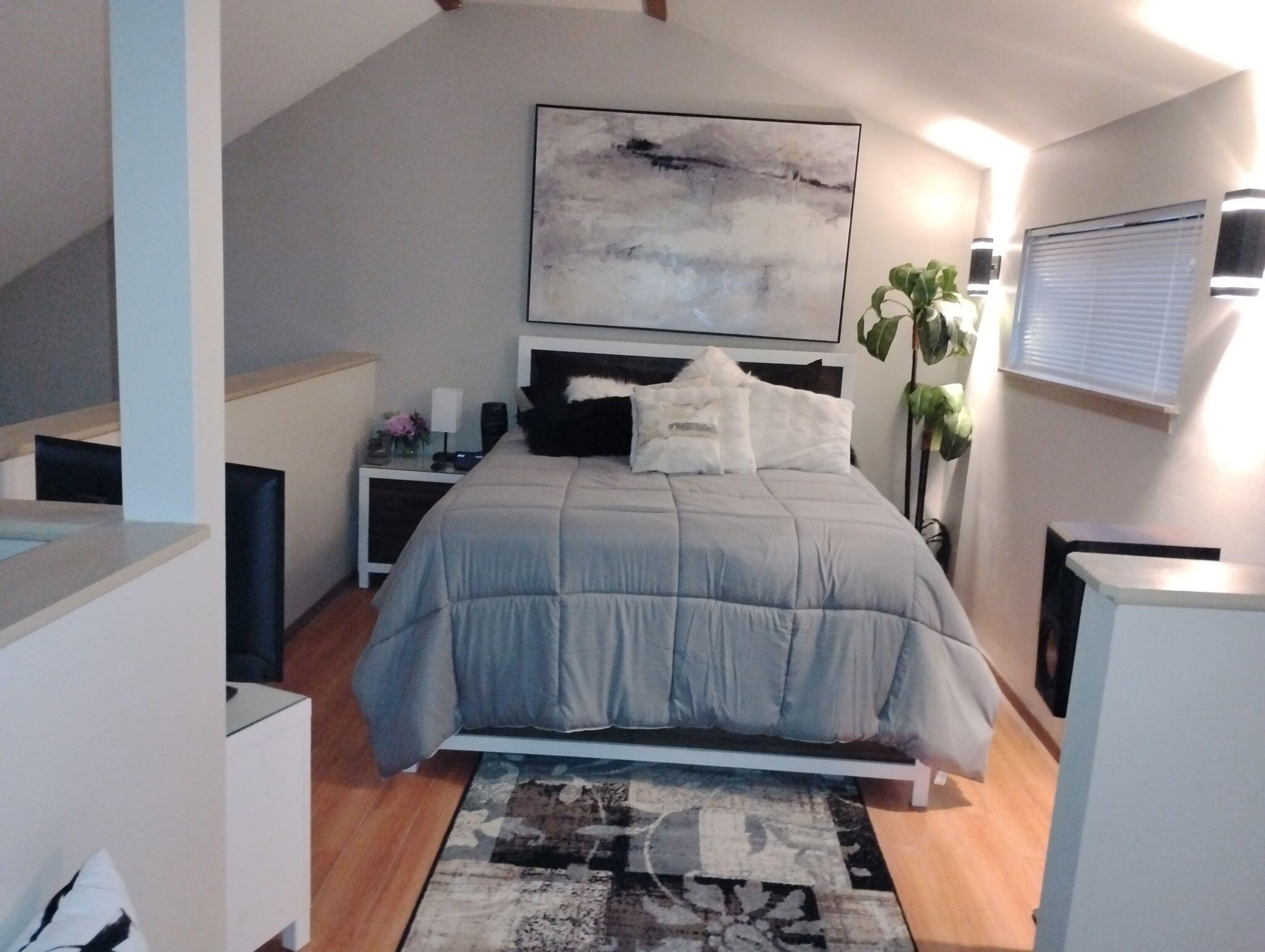 3328 Windermere Drive Bushkill, PA 18324 - Photo 18 of 33 loft/bed 3