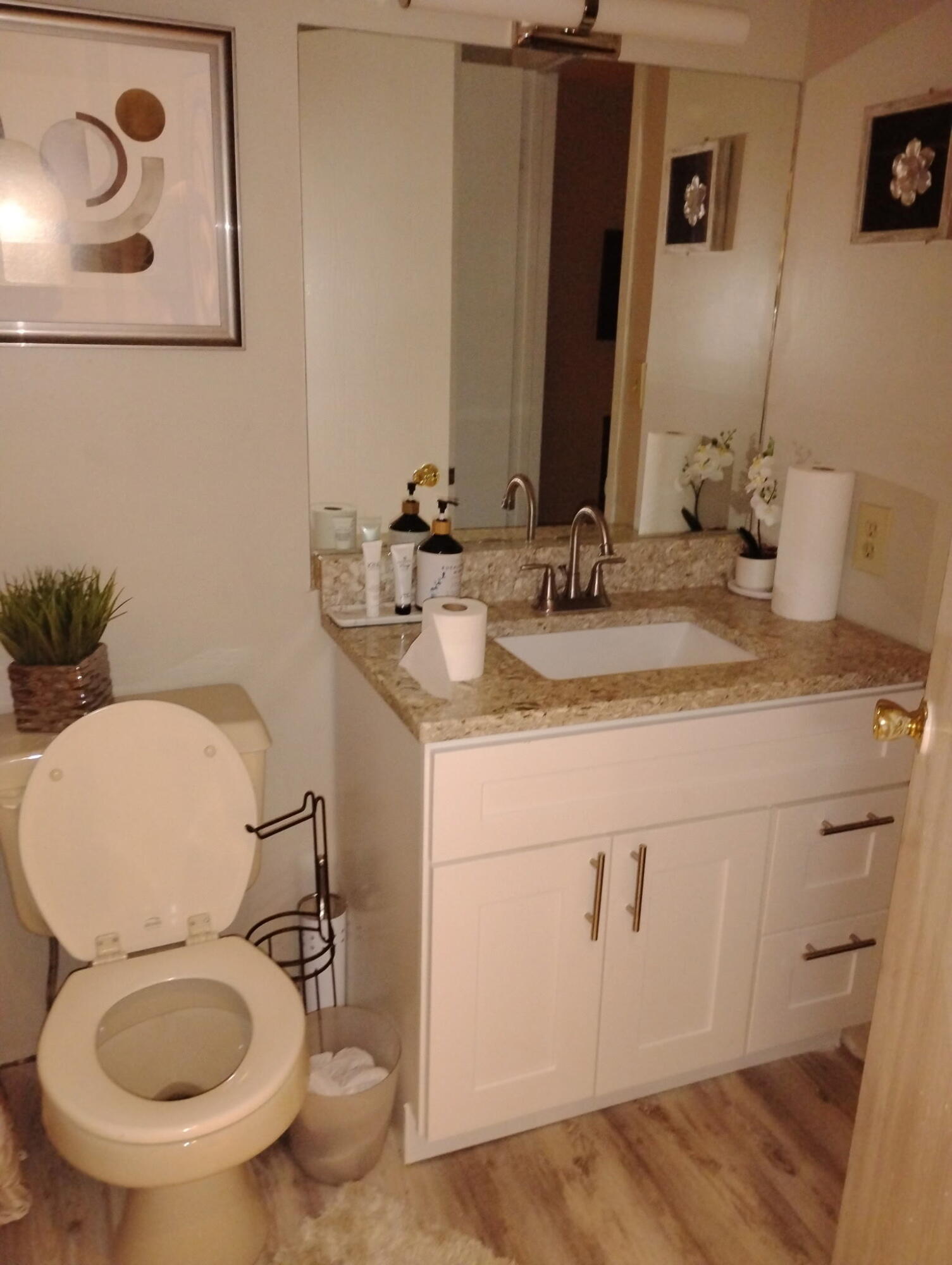 3328 Windermere Drive Bushkill, PA 18324 - Photo 5 of 33 bath level 1