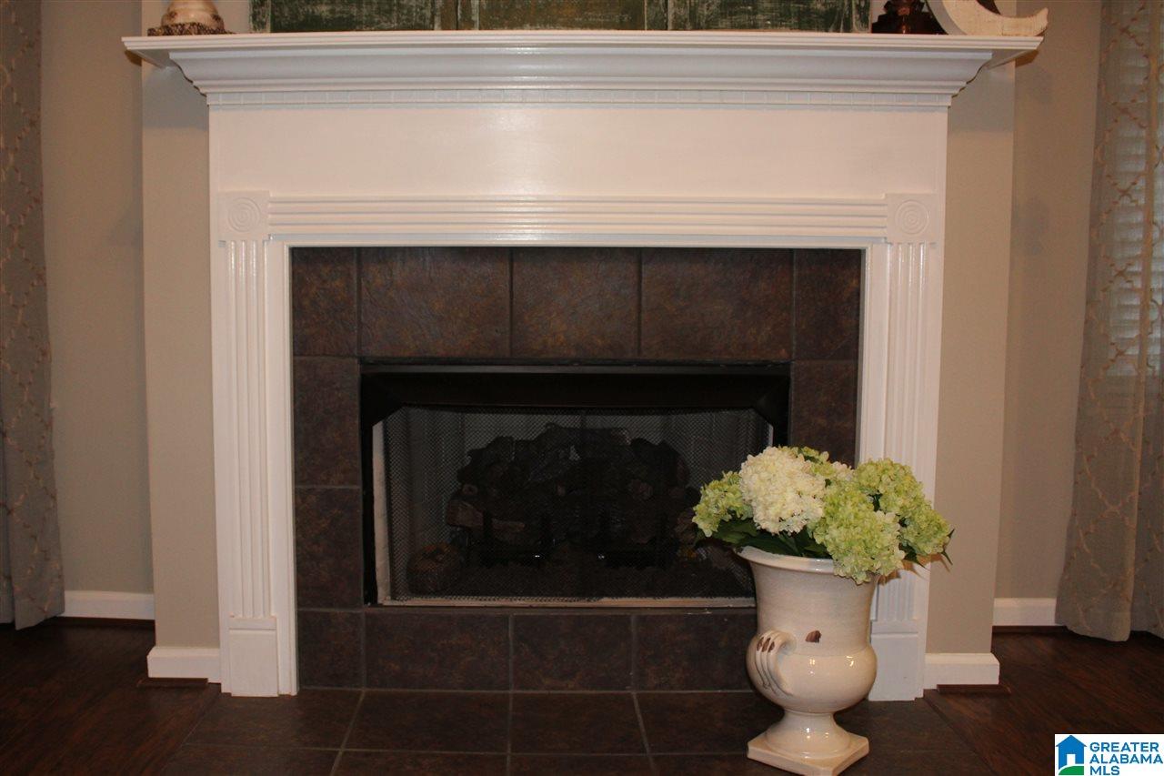 1900 Kent Circle Leeds, AL 35094 - Photo 15 of 50