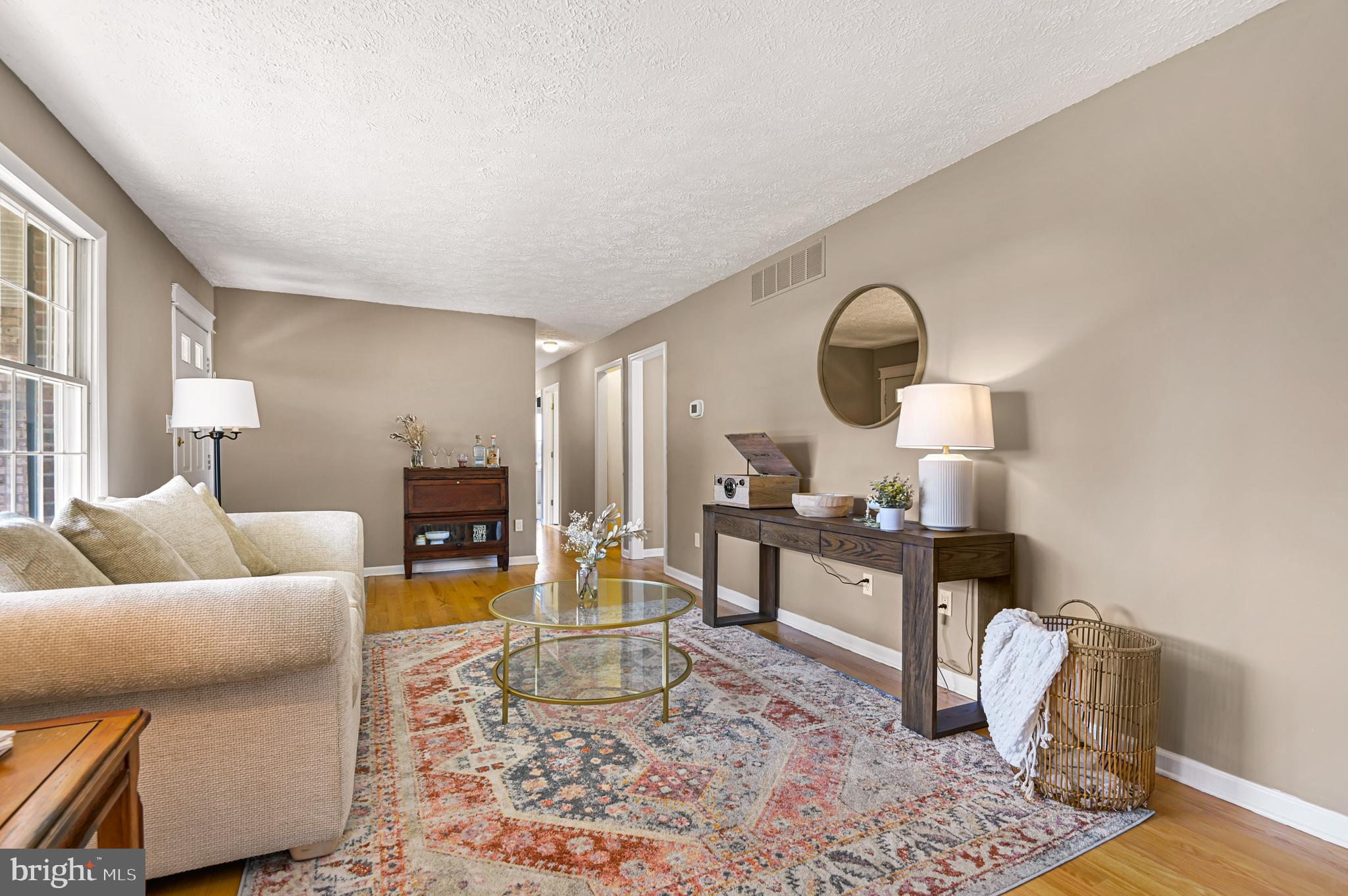 18111 Ridge Meadow Road Stewartstown, PA 17363 - Photo 7 of 38 Living Room