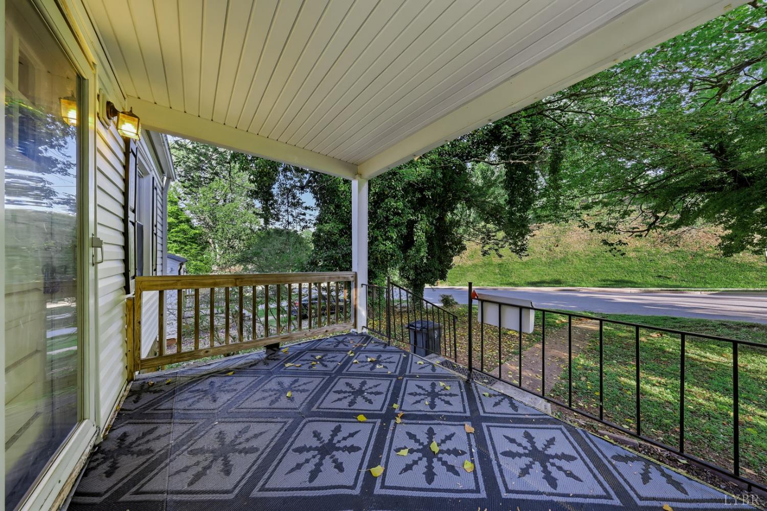 616 Thomas Road Lynchburg, VA 24502 - Photo 16 of 19 Gallery Image 16