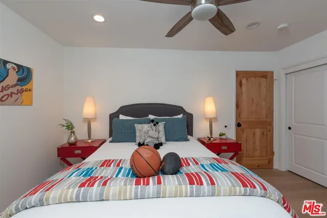 $2,828,000 | 18089 Lake Encino Drive, Encino, CA 91316