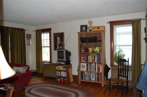 22 Puritan Road Somerville, MA 02145 - Photo 2 of 10 Gallery Image 2