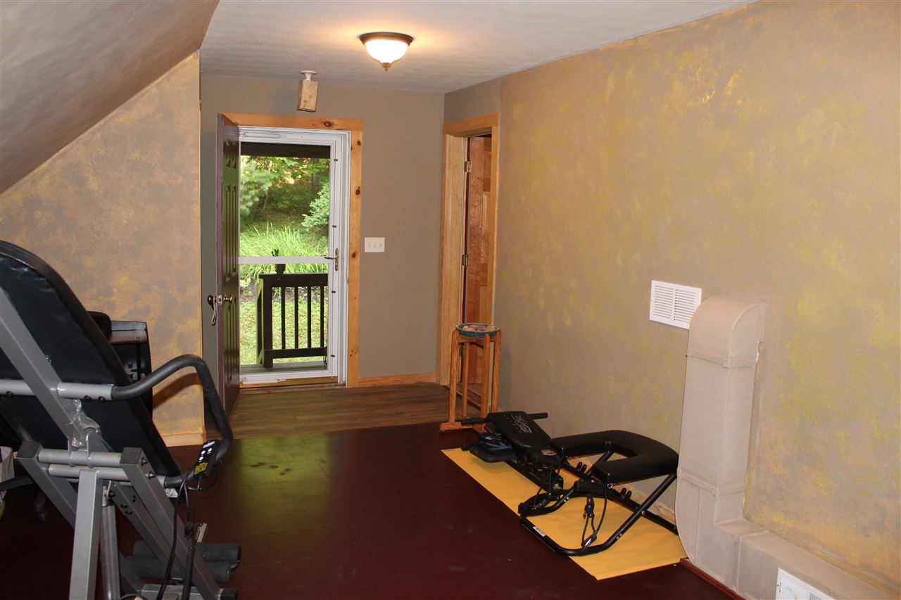 66 Twist Hill Road Dunbarton, NH 03046 - Photo 18 of 40