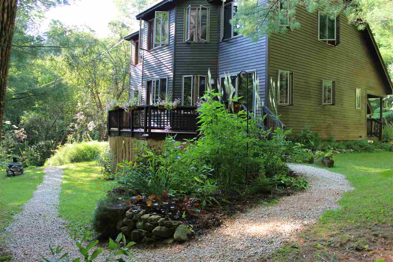 66 Twist Hill Road Dunbarton, NH 03046 - Photo 3 of 40