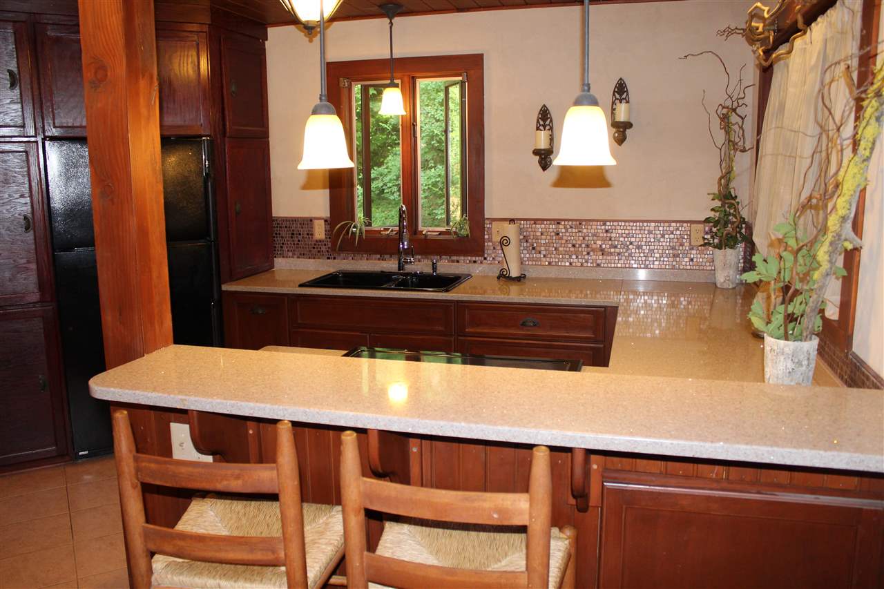66 Twist Hill Road Dunbarton, NH 03046 - Photo 10 of 40