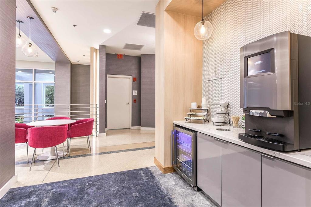 413 East Pine Street Orlando, FL 32801 - Photo 5 of 22