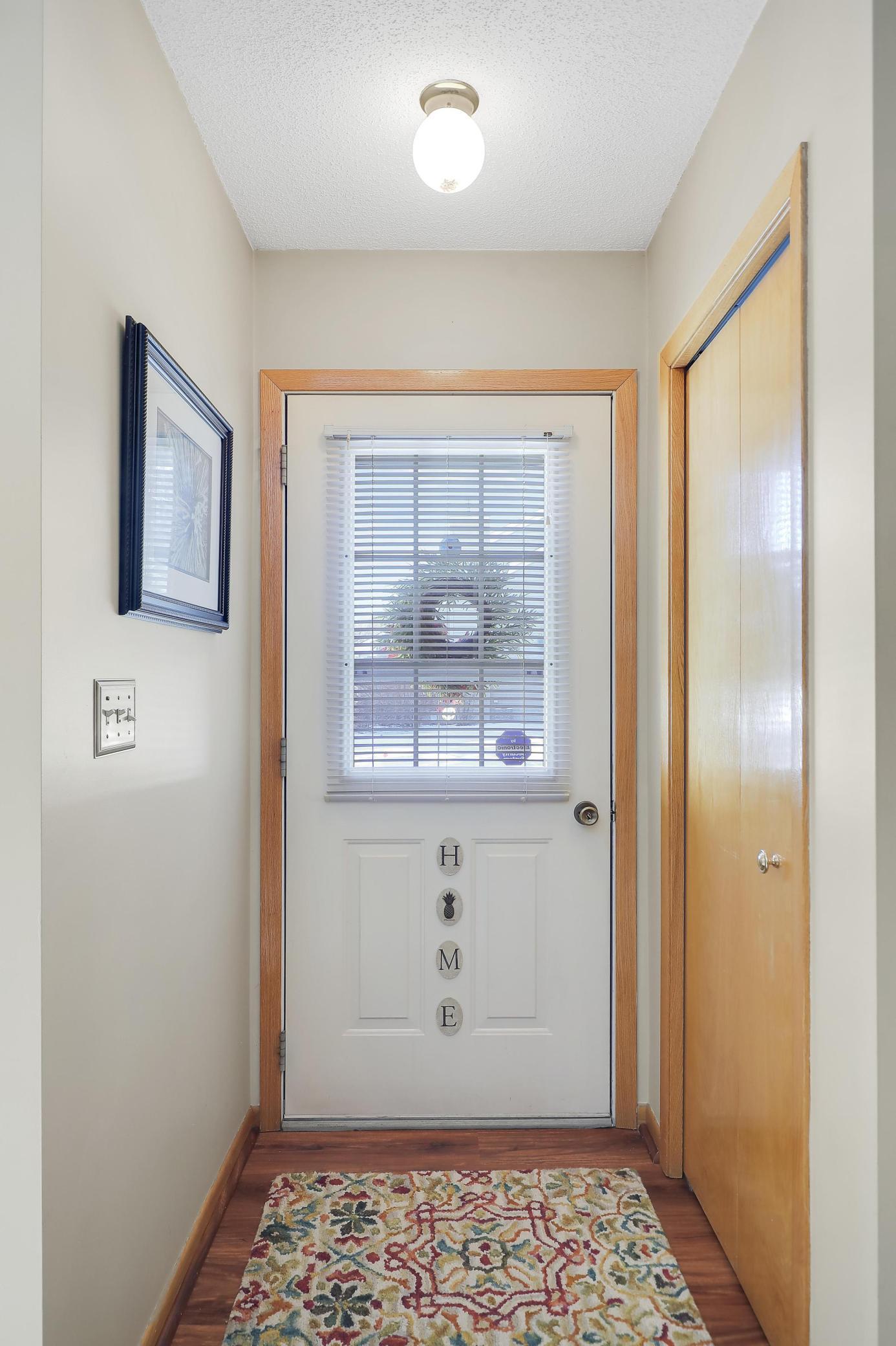 691 85th Lane Northwest, Unit 7 Coon Rapids, MN 55433 - Photo 5 of 35