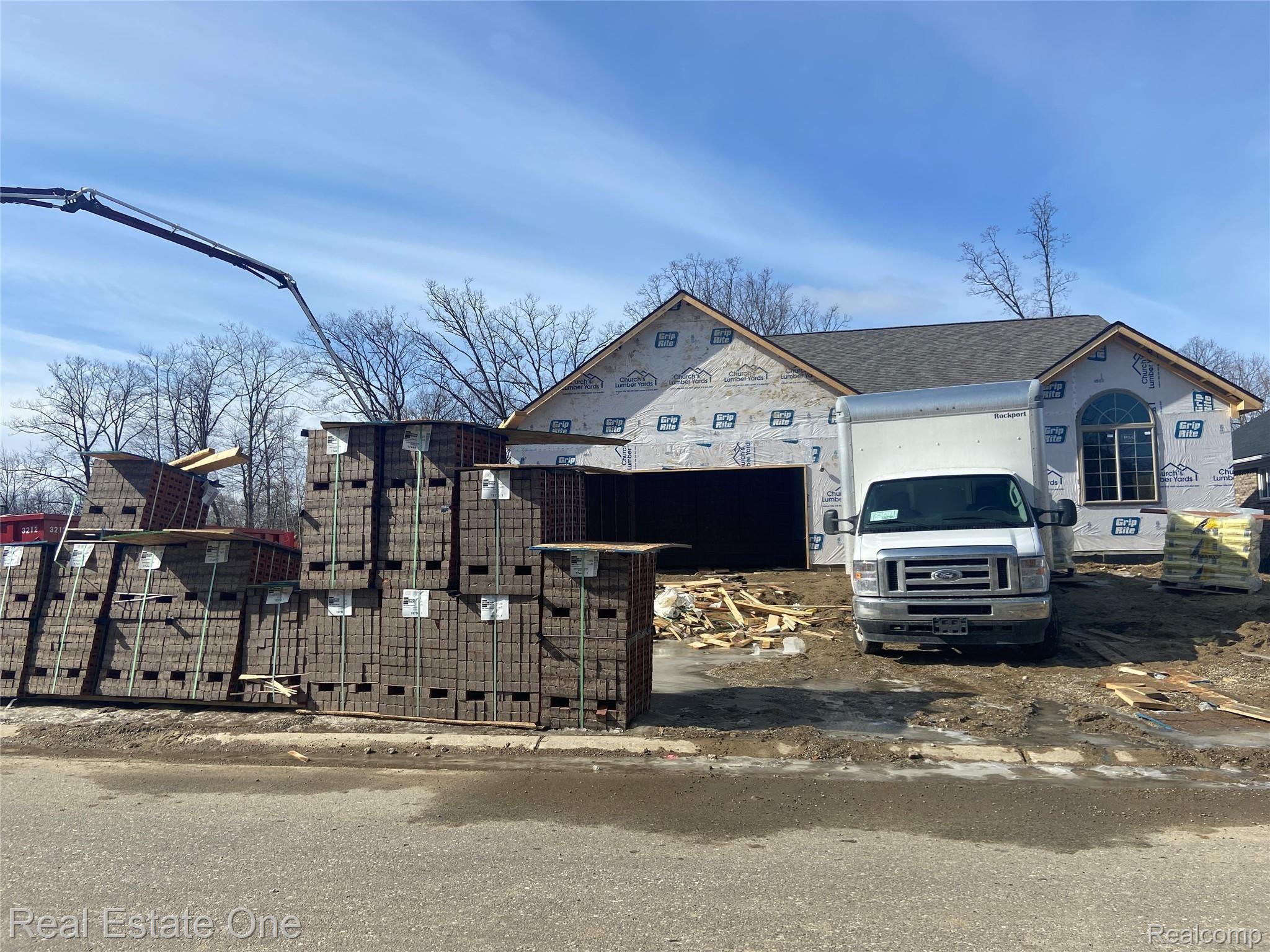 607 6th Street Fenton, MI 48430 - Photo 1 of 20 LOT 40 1.JPG
