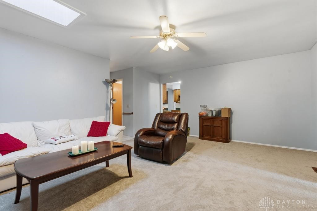 2286 Millwood Road Kettering, OH 45440 - Photo 20 of 38