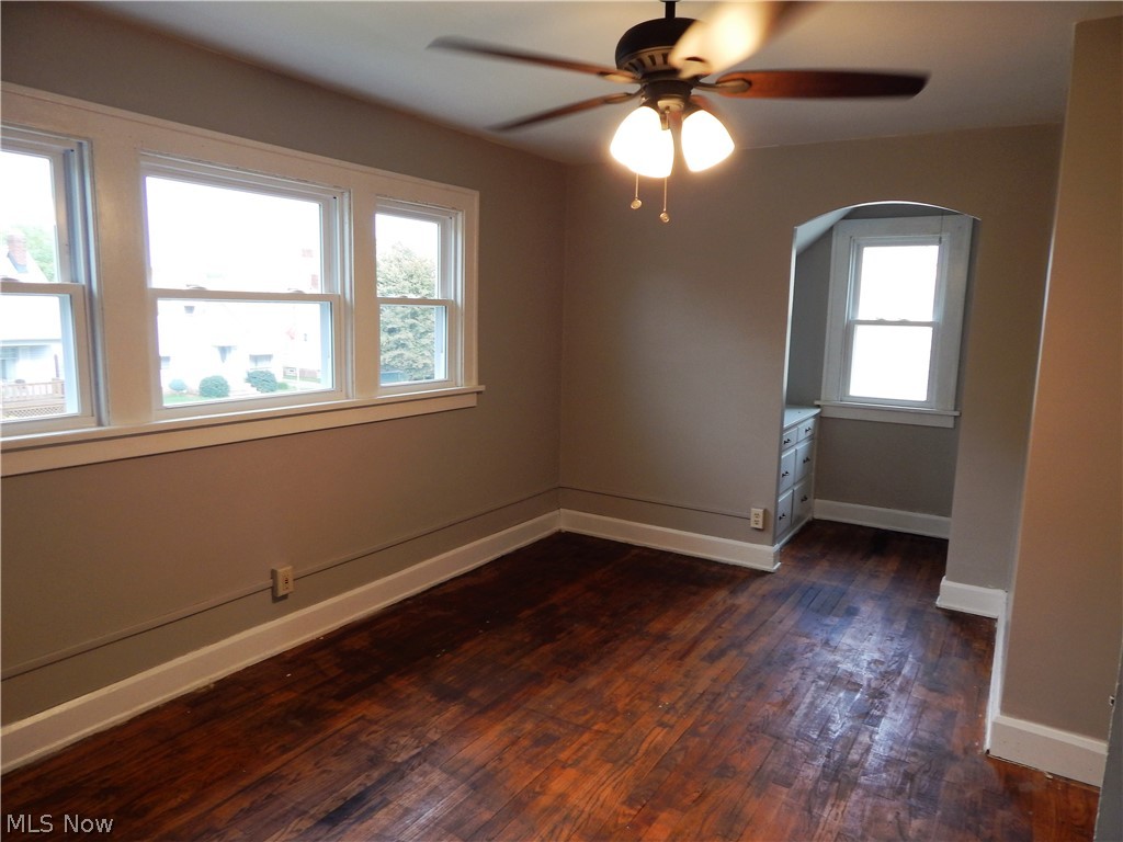 7501 Jameson Road Cleveland, OH 44129 - Photo 13 of 25