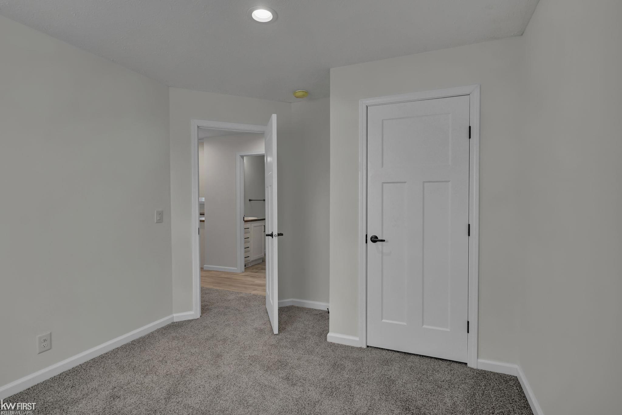 5165 North Irish Road Davison, MI 48423 - Photo 22 of 29 Gallery Image 22