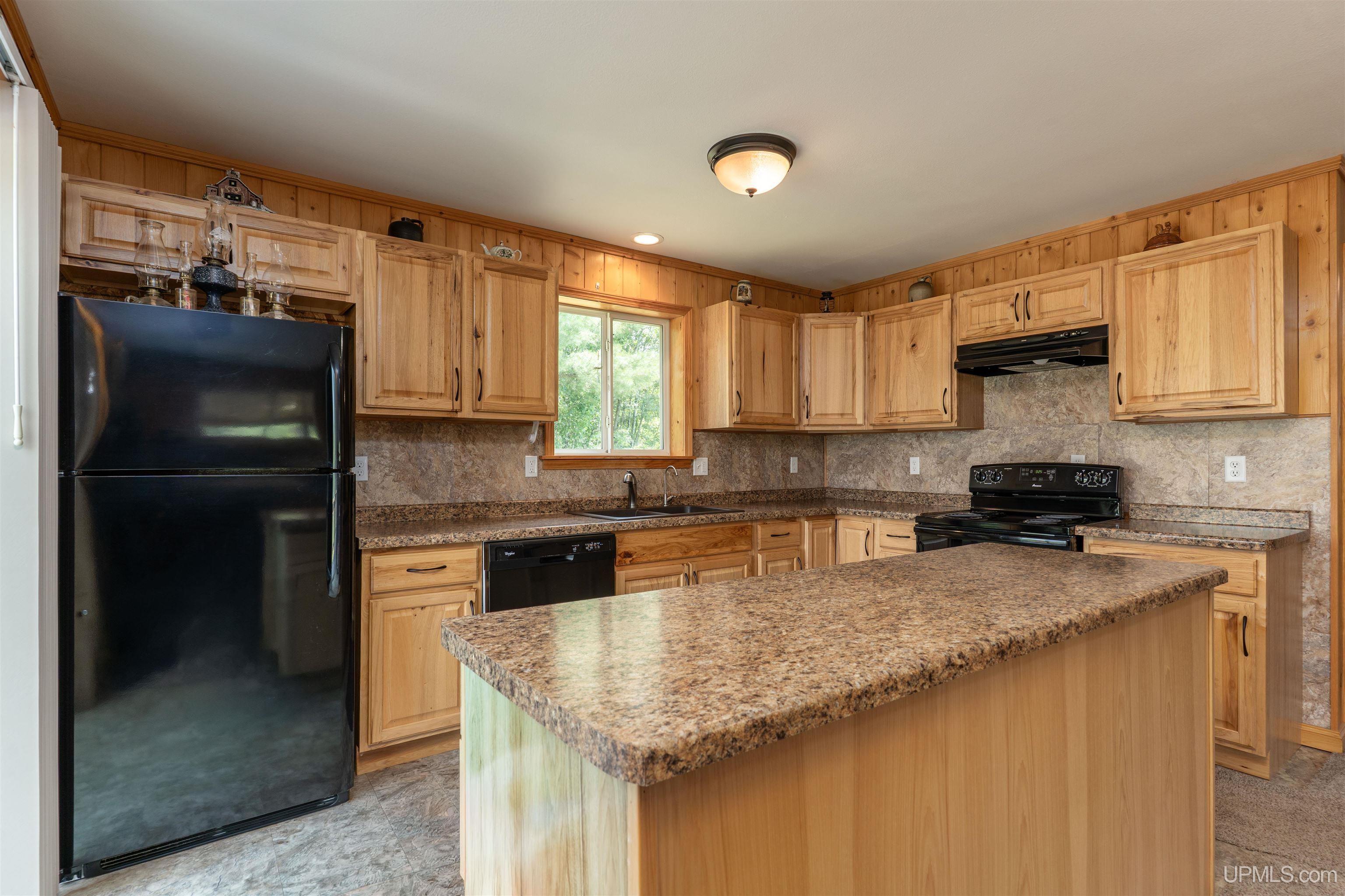 114 Blueberry Corner Road Crystal Falls, MI 49920 - Photo 5 of 43