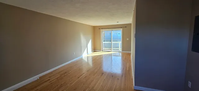 $1,450 | 41 Beatrice Street, Unit D, Danville, NH 03819