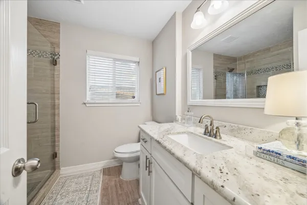 $445,000 | 1906 Ashford Hollow Lane, Houston, TX 77077