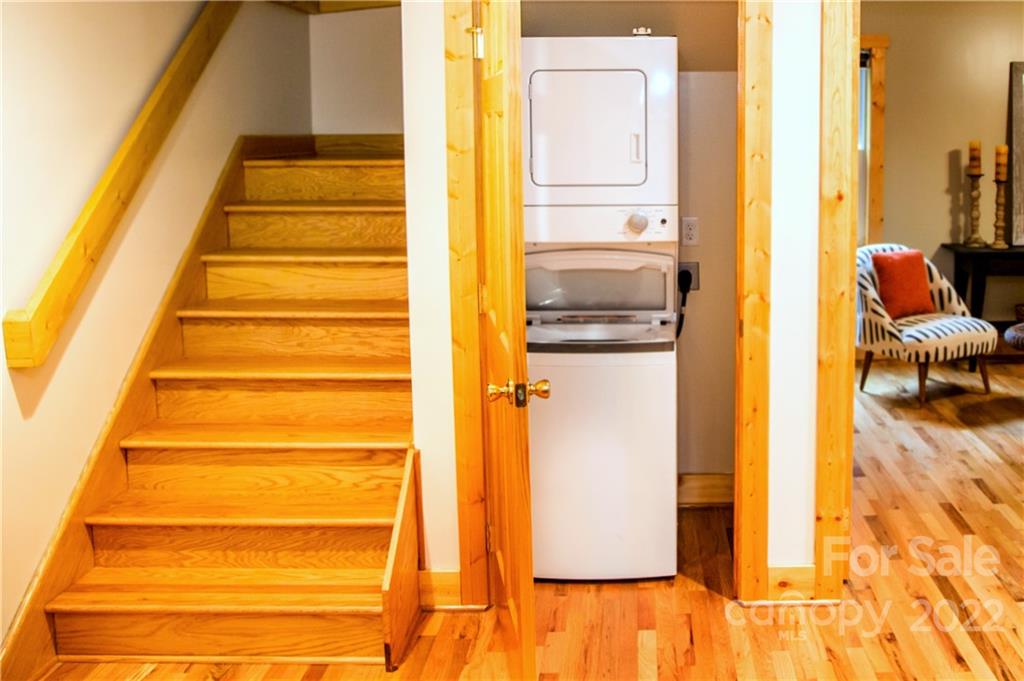 284 Dollar Ridge Sylva, NC 28779 - Photo 17 of 24 Gallery Image 17
