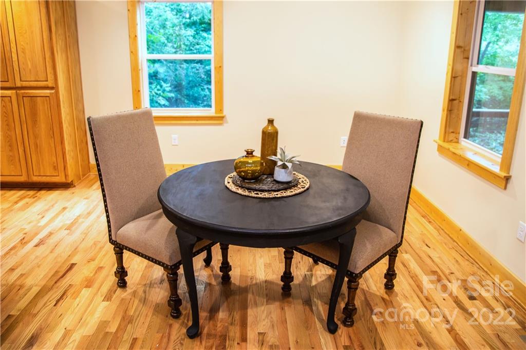 284 Dollar Ridge Sylva, NC 28779 - Photo 9 of 24 Gallery Image 9