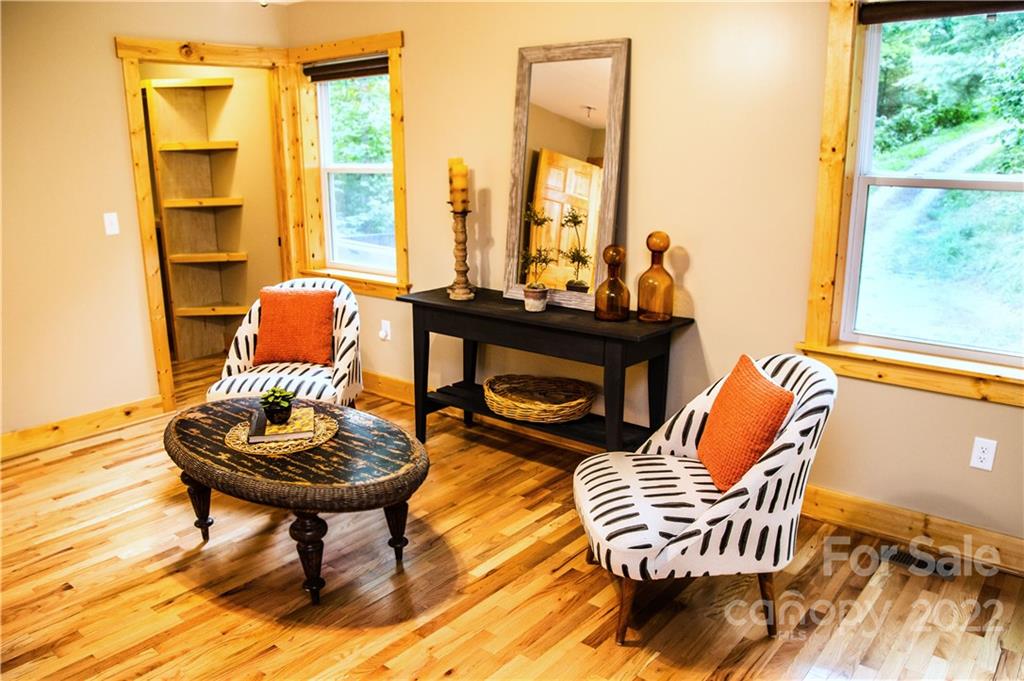 284 Dollar Ridge Sylva, NC 28779 - Photo 10 of 24 Gallery Image 10