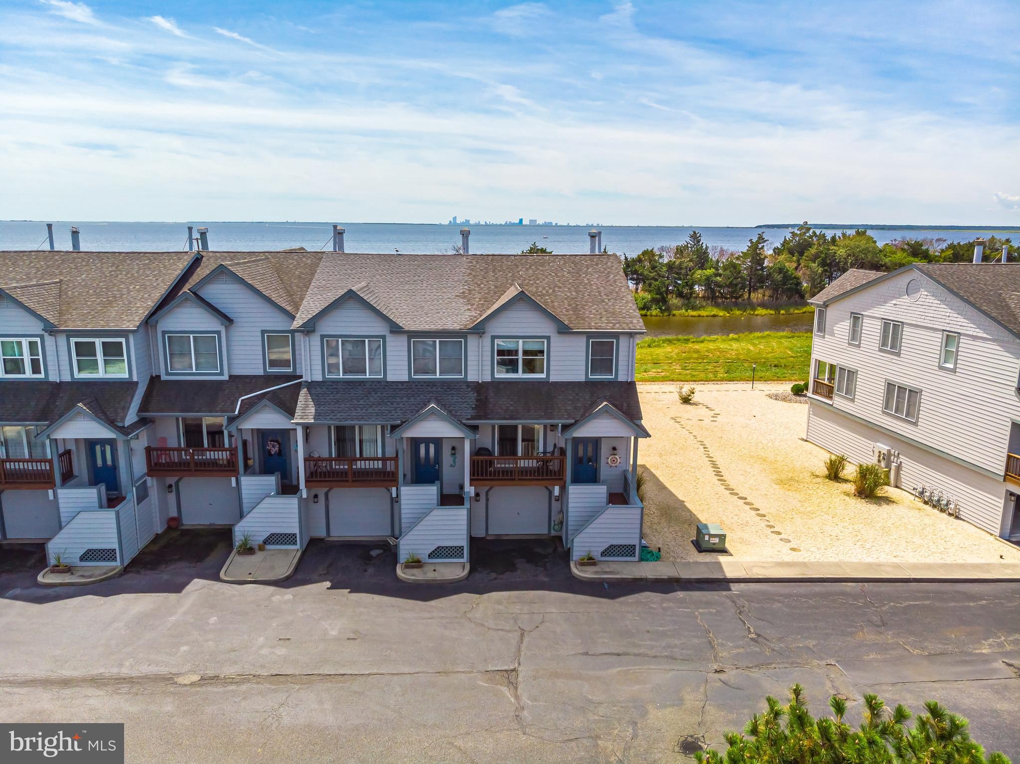 9 Mariners Point West Tuckerton, NJ 08087 - Photo 3 of 48 Gallery Image 3