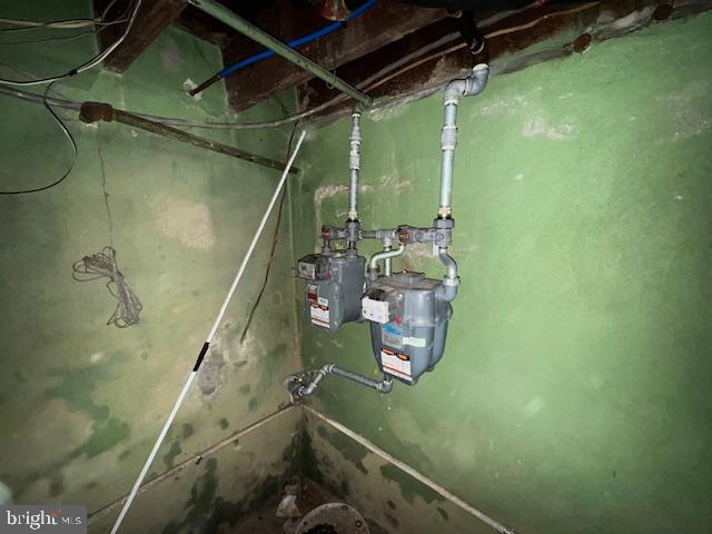 548 Hellerman Street Philadelphia, PA 19111 - Photo 30 of 30 a close view of water heater room