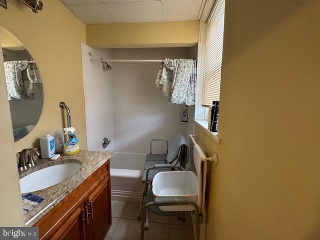 548 Hellerman Street Philadelphia, PA 19111 - Photo 10 of 30 a bathroom with a sink and a mirror