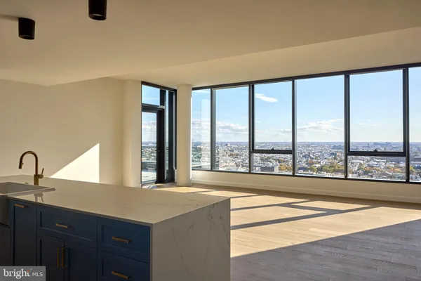 $6,591 | 1134 Sansom Street, Unit 2BPH1914, Philadelphia, PA 19107