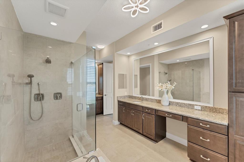 10520 Boardwalk Loop, Unit 503 Bradenton, FL 34202 - Photo 26 of 60