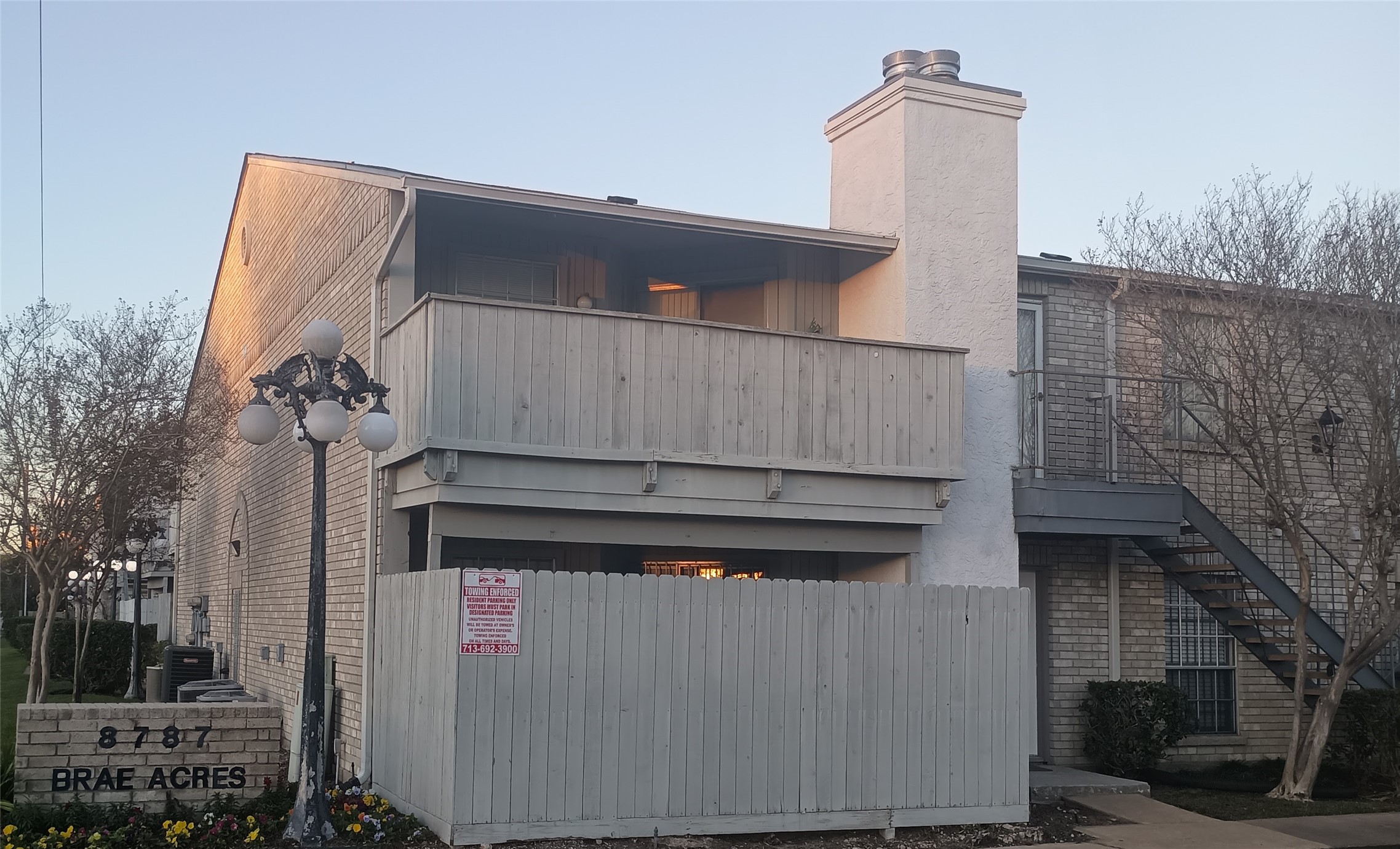 8787 Brae Acres Road, Unit 307 Houston, TX 77074 - Photo 2 of 15 a view of entryway