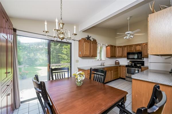 31 Minot Road Concord, MA 01742 - Photo 6 of 17 Gallery Image 6