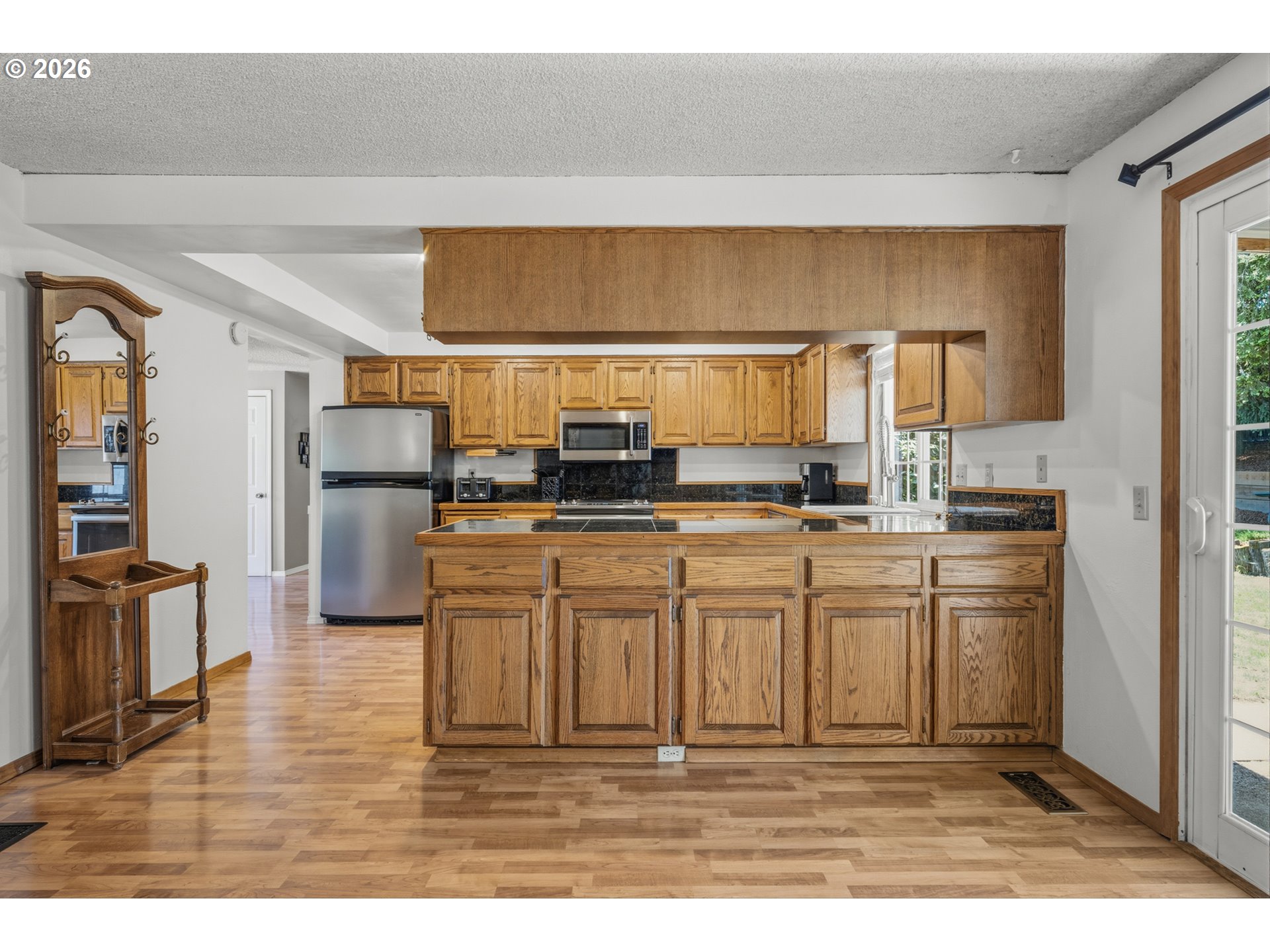 5425 Southwest 208th Court Beaverton, OR 97078 - Photo 19 of 43