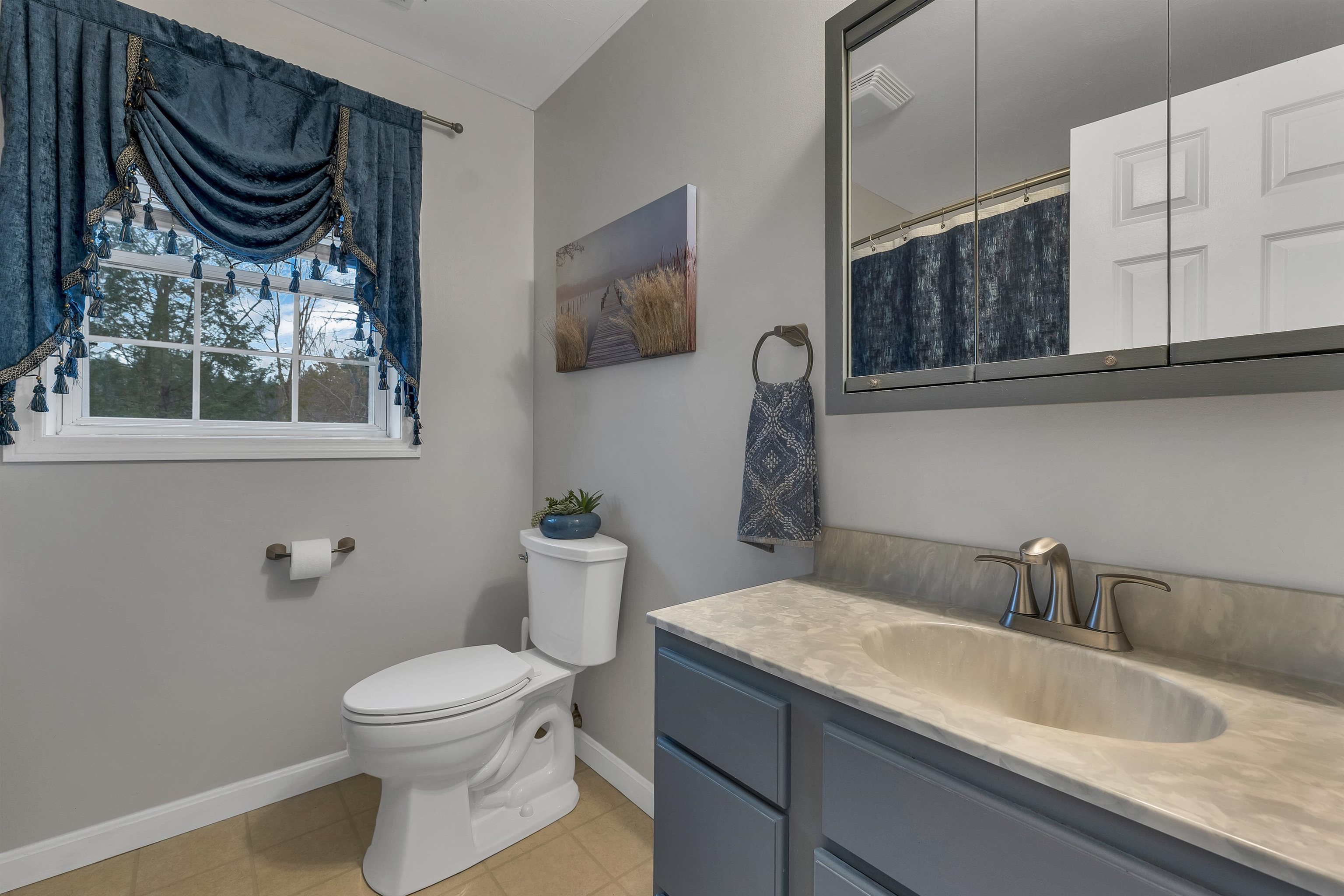 106 Meadow Road New Boston, NH 03070 - Photo 24 of 42