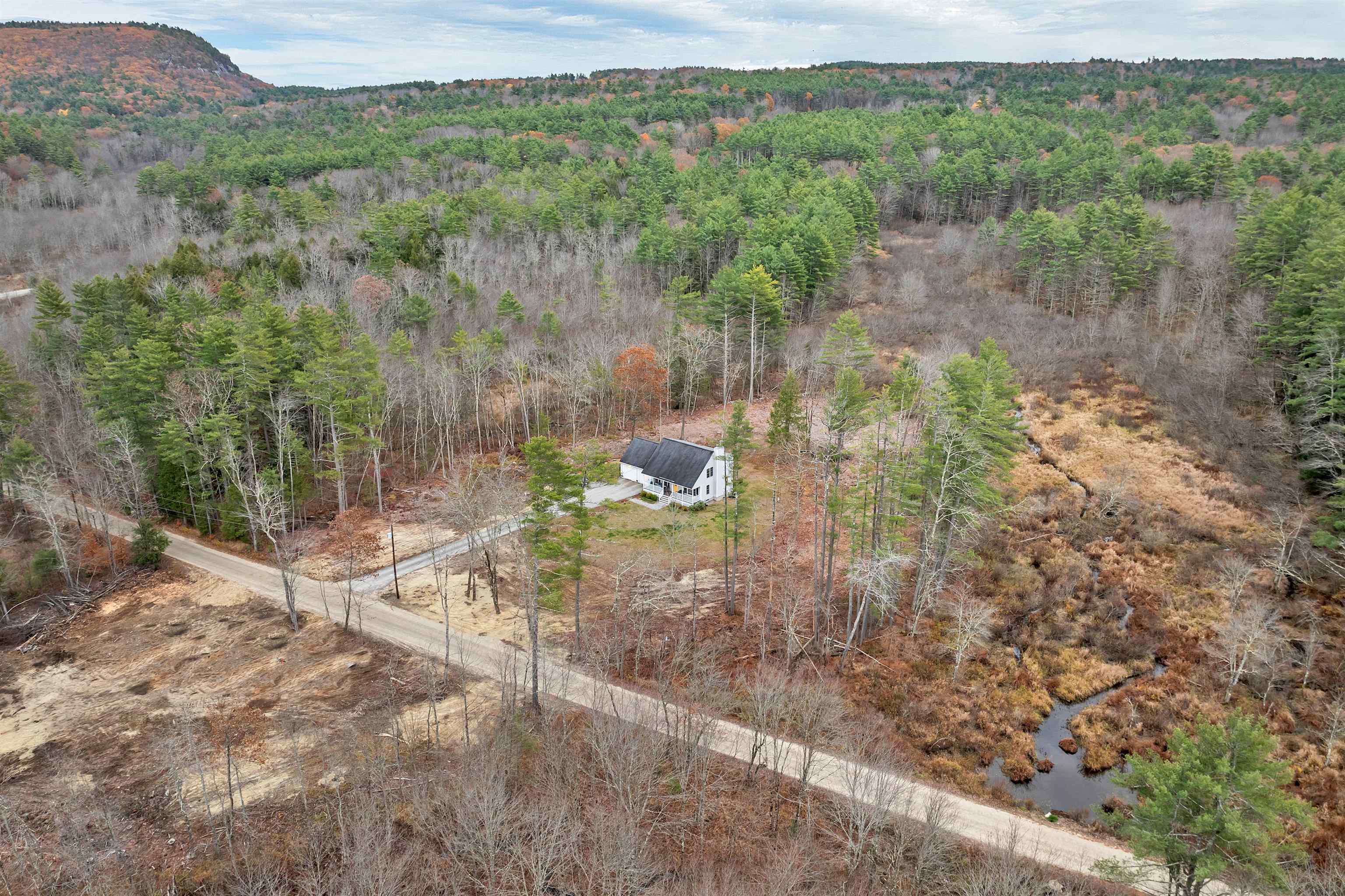 106 Meadow Road New Boston, NH 03070 - Photo 39 of 42