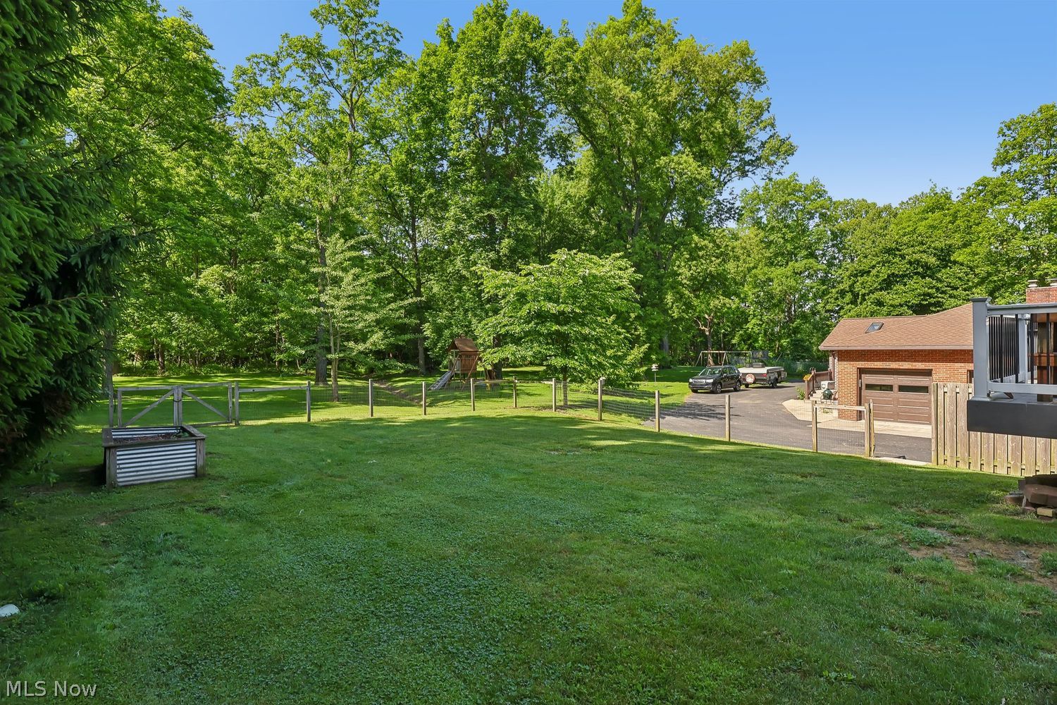 11736 Valley View Road Northfield, OH 44067 - Photo 30 of 42