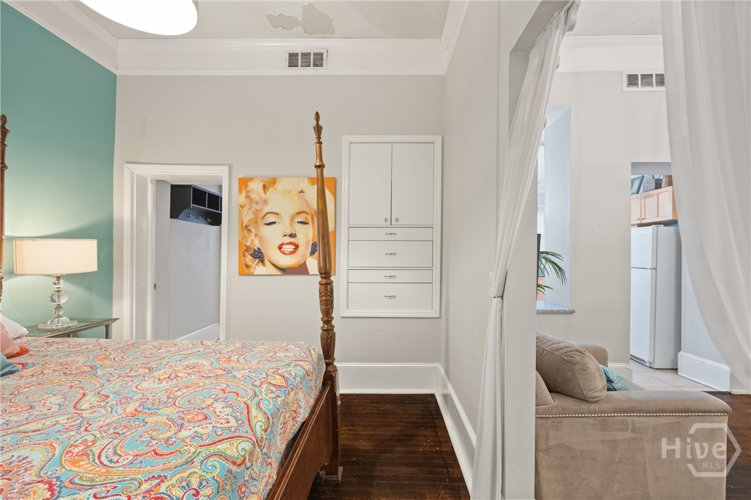 217 Abercorn Street, Unit B3 Savannah, GA 31401 - Photo 18 of 25 Bedroom