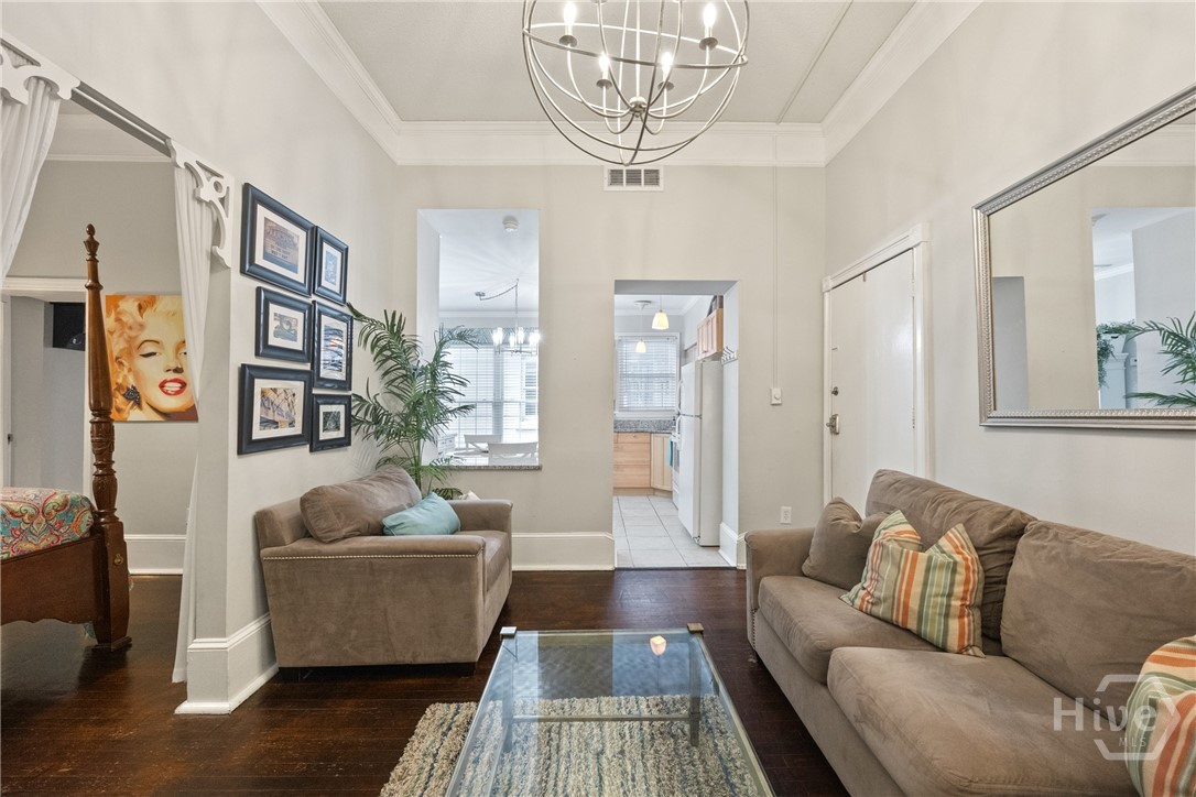 217 Abercorn Street, Unit B3 Savannah, GA 31401 - Photo 7 of 25 Living room