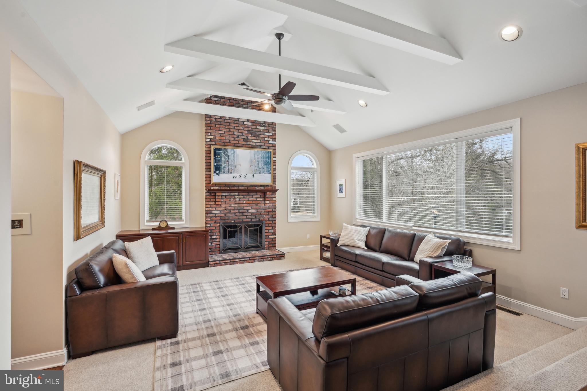 38 Dunminning Road Newtown Square, PA 19073 - Photo 24 of 67 Great Room with gas fireplace