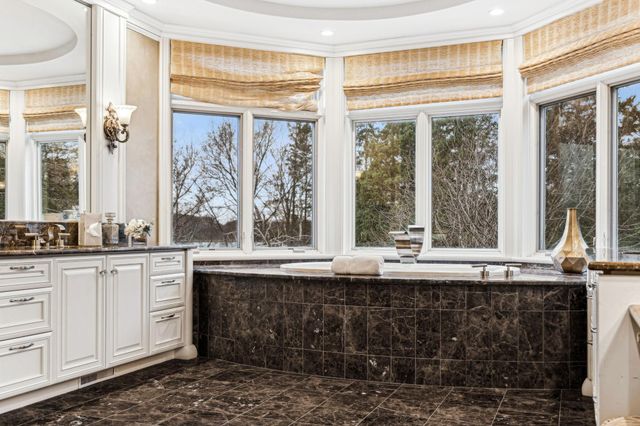 $4,995,000 | 1492 Hunter Drive, Medina, MN 55391