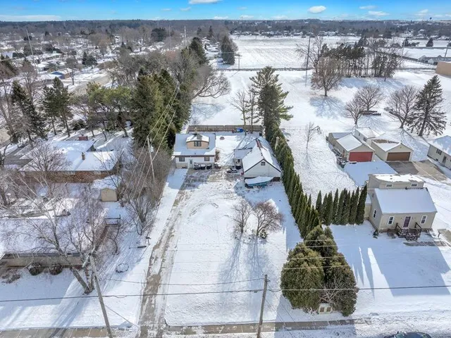 $269,000 | 1813 Washington Avenue, Unit 1817, Sheboygan, WI 53081